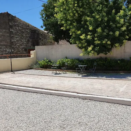 Maison De Village Atypique 8-10 Pers *