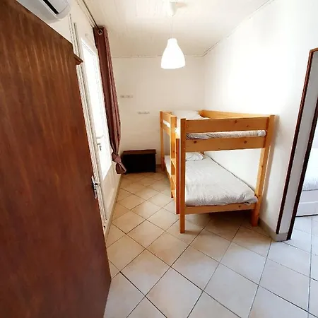 Maison De Village Atypique 8-10 Pers Semesterbostad Saint-Gervasy