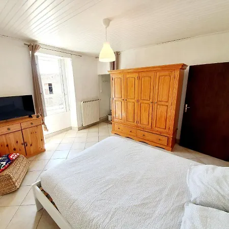 Maison De Village Atypique 8-10 Pers Holiday home Saint-Gervasy