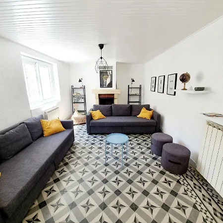 Holiday home Maison De Village Atypique 8-10 Pers